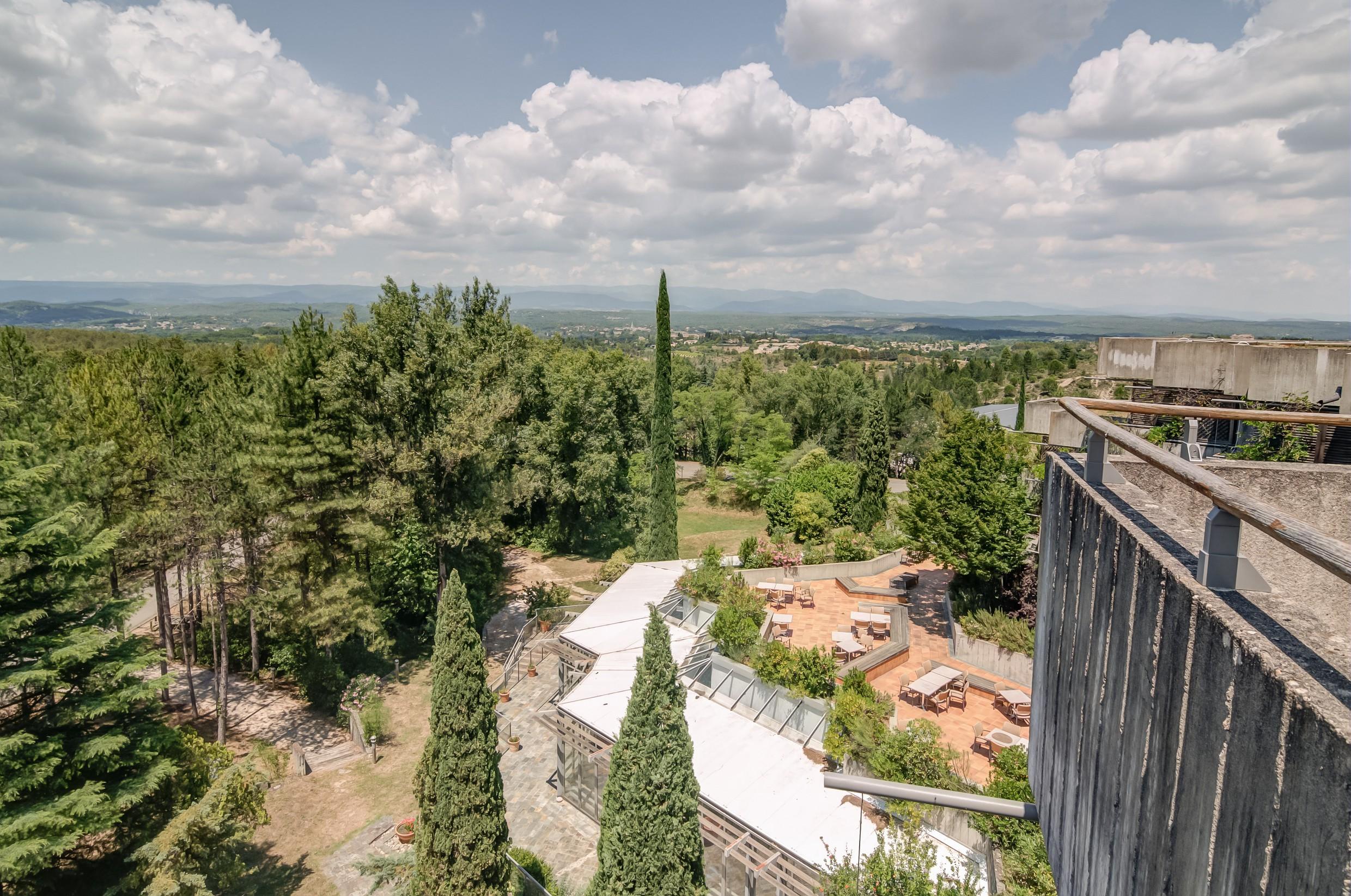 Sowell Hotels Ardeche Grospierres Exterior photo