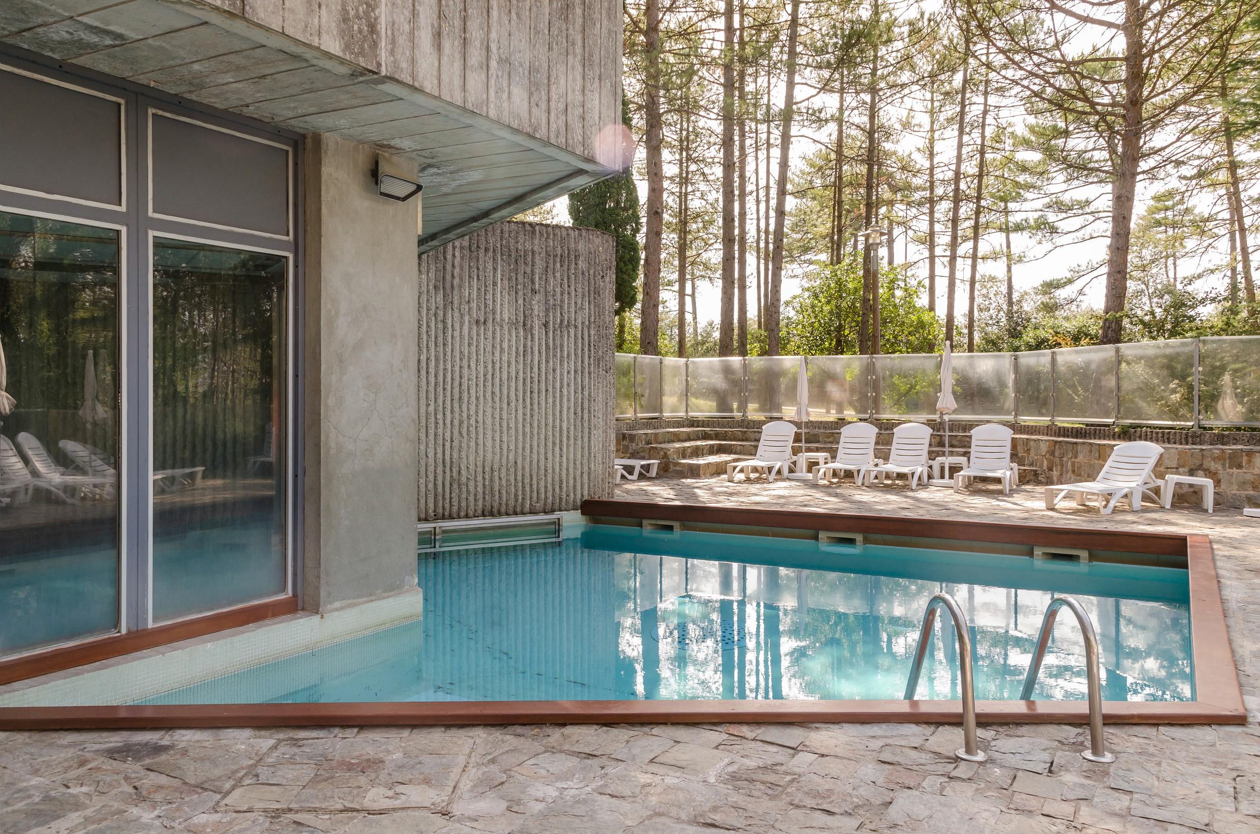 Sowell Hotels Ardeche Grospierres Exterior photo
