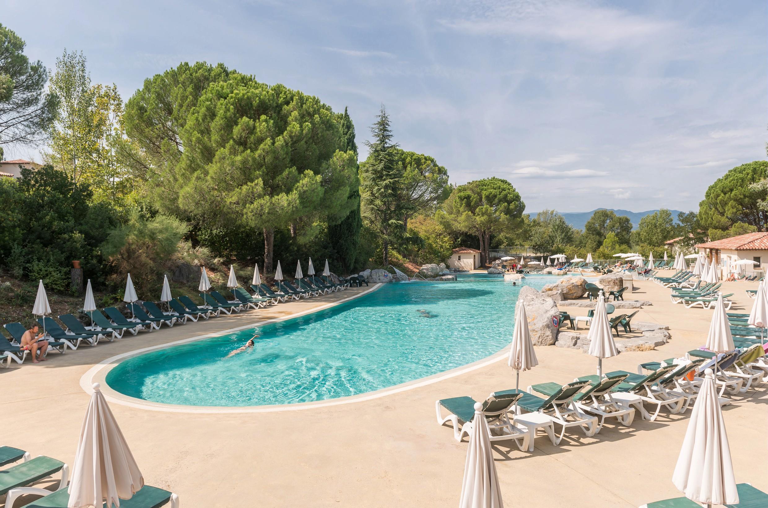 Sowell Hotels Ardeche Grospierres Exterior photo